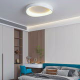 Luna (Triangular) Flush Mount